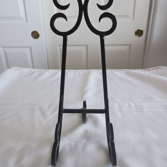 Easel, Rustic Black Iron, Possibly Elk Lighting Photo Easel - Picture 2 of 8